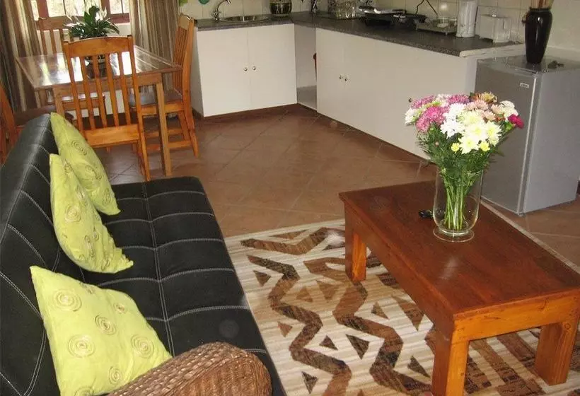 Hotelli Impangele Lodge