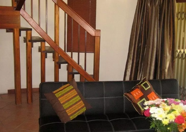 Hotelli Impangele Lodge