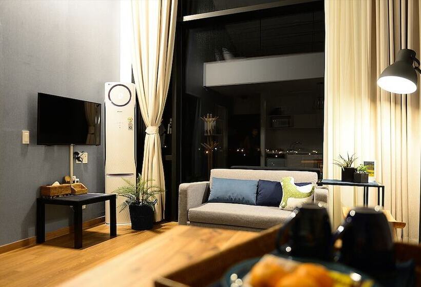 Hotel Jeju Clair De Lune Pension