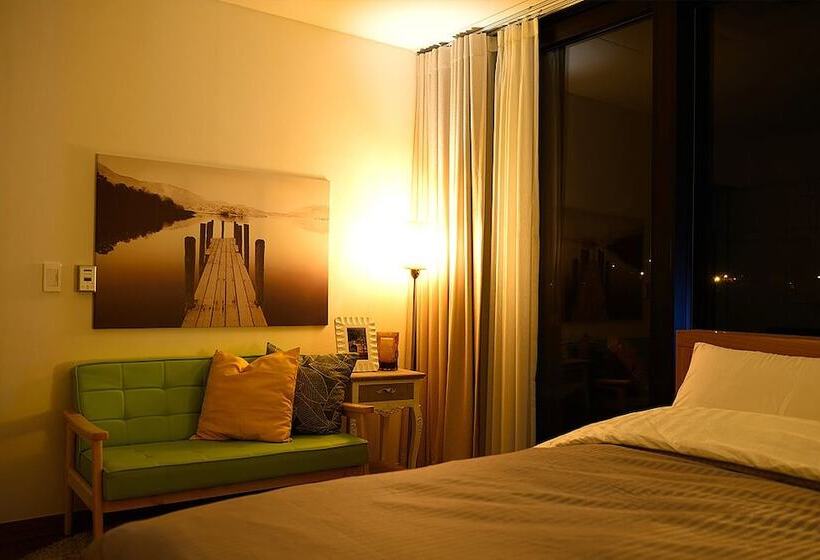 Hotel Jeju Clair De Lune Pension