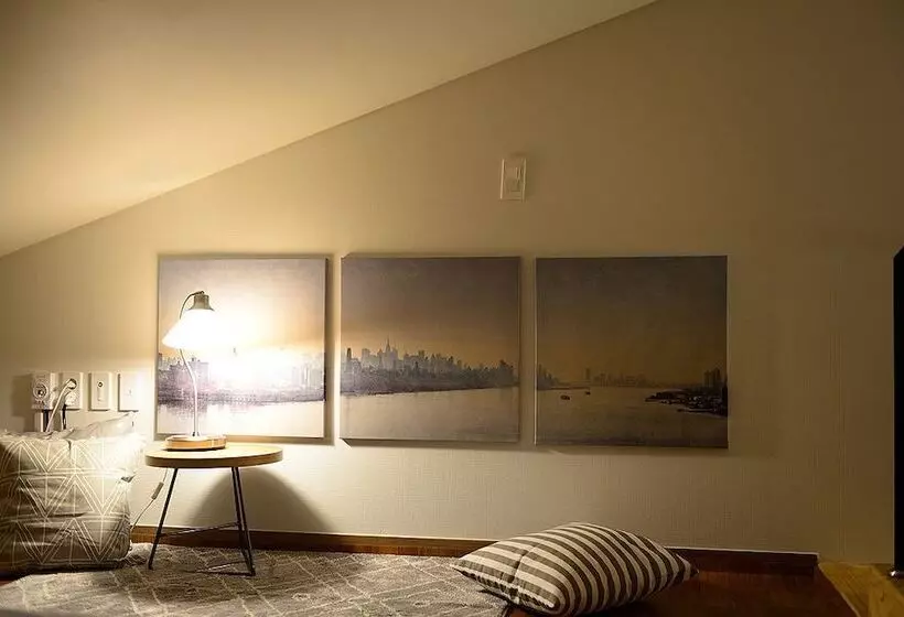 Hotelli Jeju Clair De Lune Pension