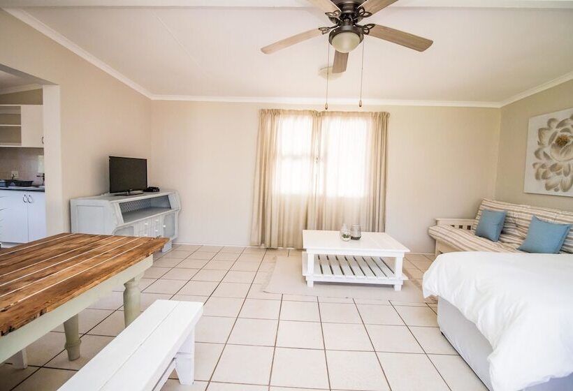 בית מלון כפרי Little Rose Guesthouse & Self Catering