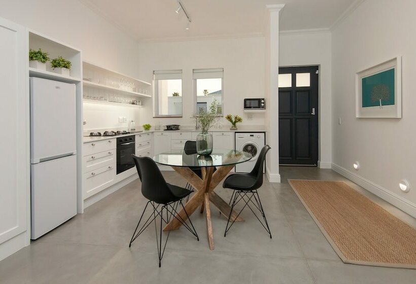 בית מלון כפרי Perla