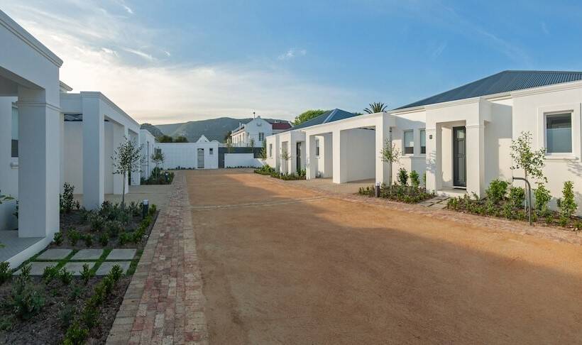 בית מלון כפרי Perla