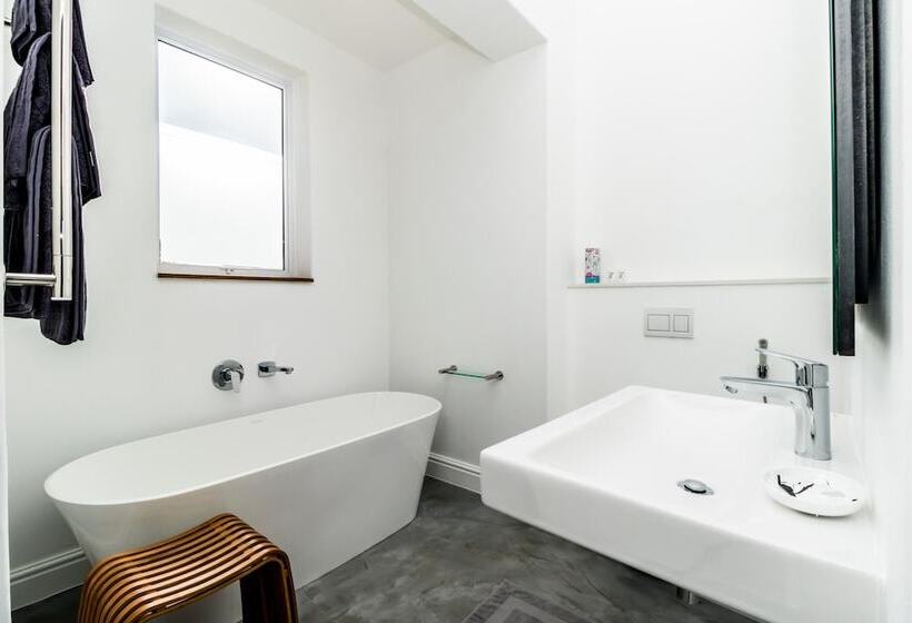 בית מלון כפרי Perla