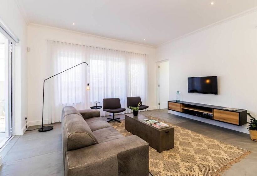 בית מלון כפרי Perla