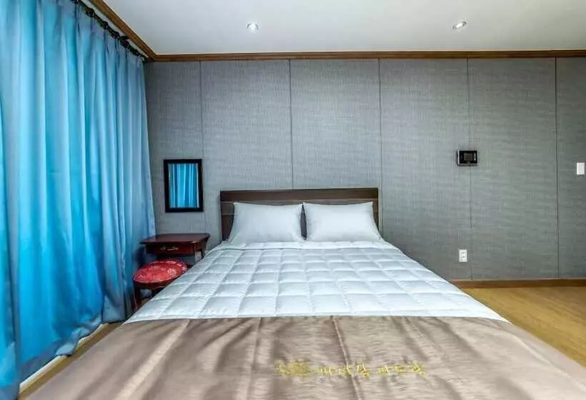 ホテル Sea And Wave