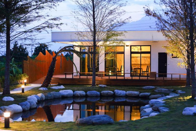 هتل Taroko Yan Hai Bo Villa