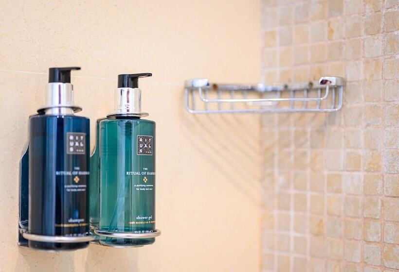 B Aparthotel Ambiorix