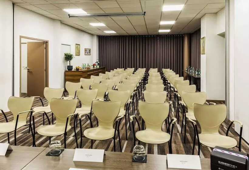 בית מלון כפרי Mercure Agen Centre