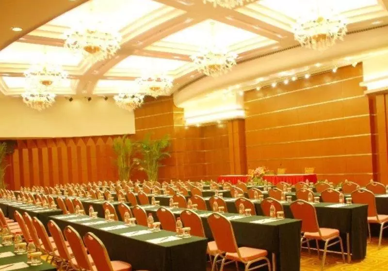 هتل Best Western Ya Fan Longmen