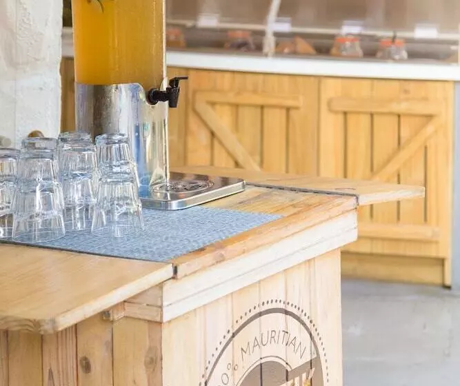 هتل Coin De Mire Attitude