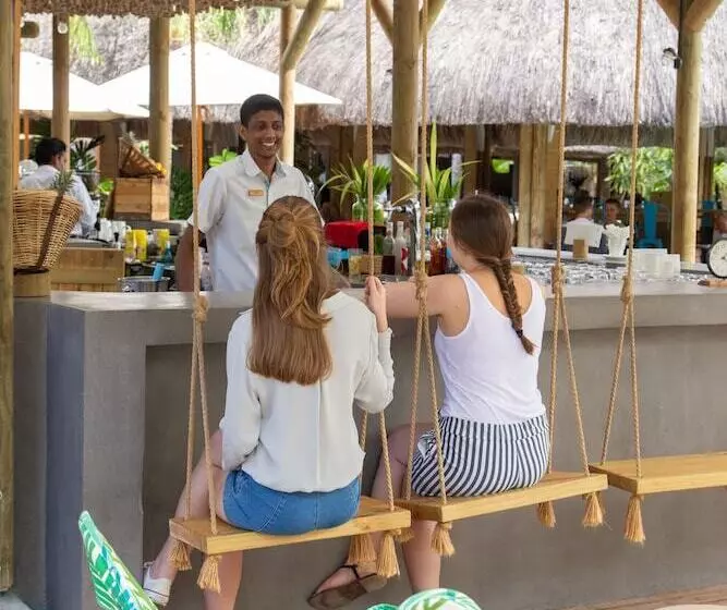 هتل Coin De Mire Attitude