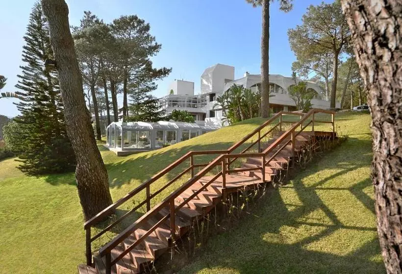 호텔 Del Lago Golf & Art Resort