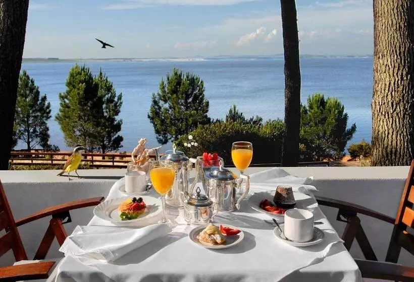 호텔 Del Lago Golf & Art Resort