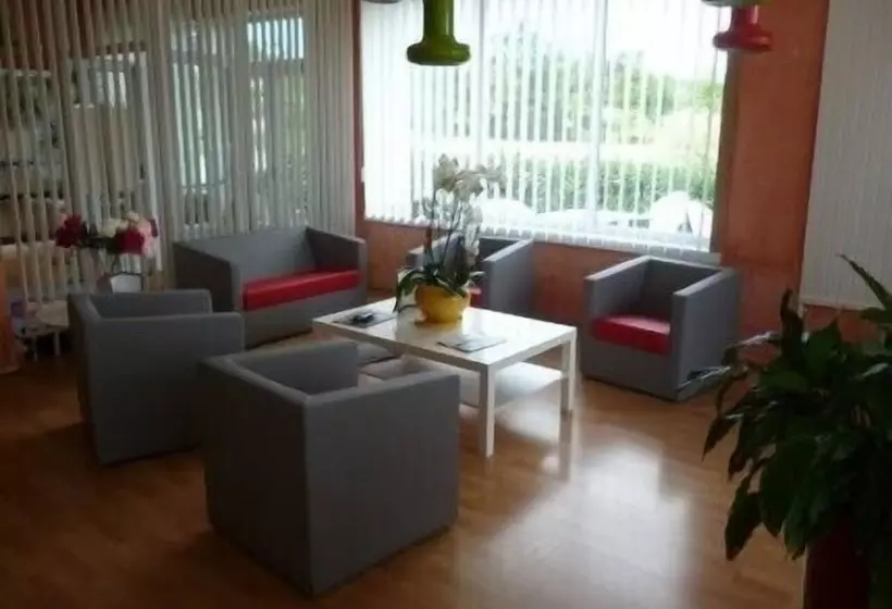 فندق Du Val Vert