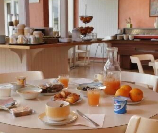 فندق Du Val Vert