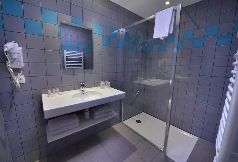 فندق Du Val Vert