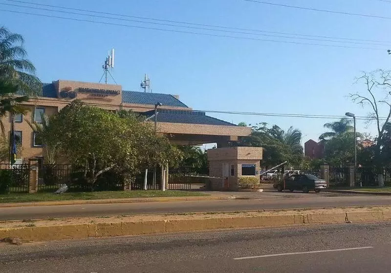 هتل Eurobuilding Express El Tigre