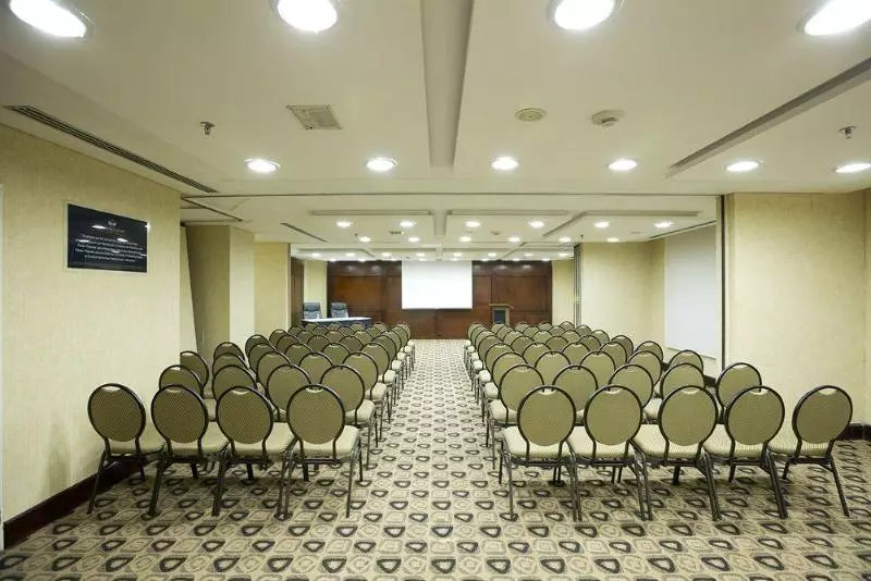 هتل Eurobuilding Express El Tigre