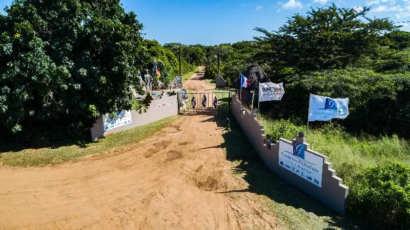 فندق Gooderson Dumazulu Lodge & Traditional Village