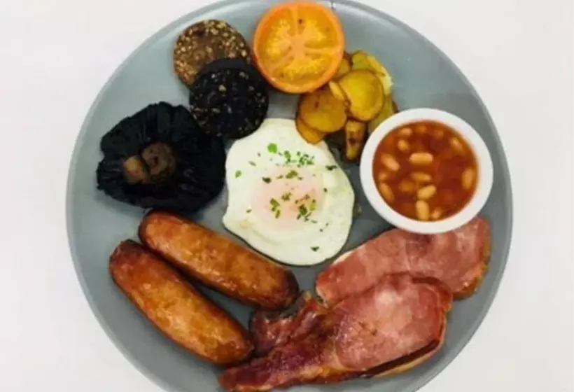 Hotel Killarney Riverside