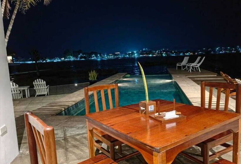 هتل Maya Internacional