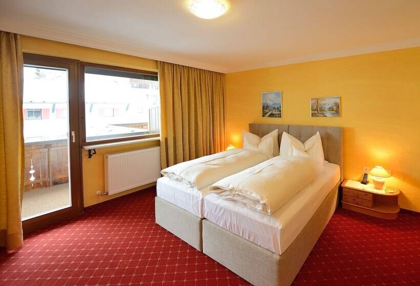 هتل Pension Felsenhof