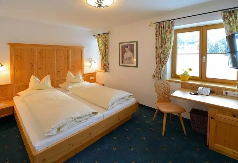 호텔 Pension Felsenhof