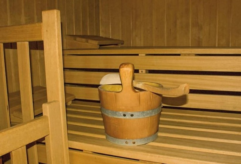 هتل Pension Felsenhof