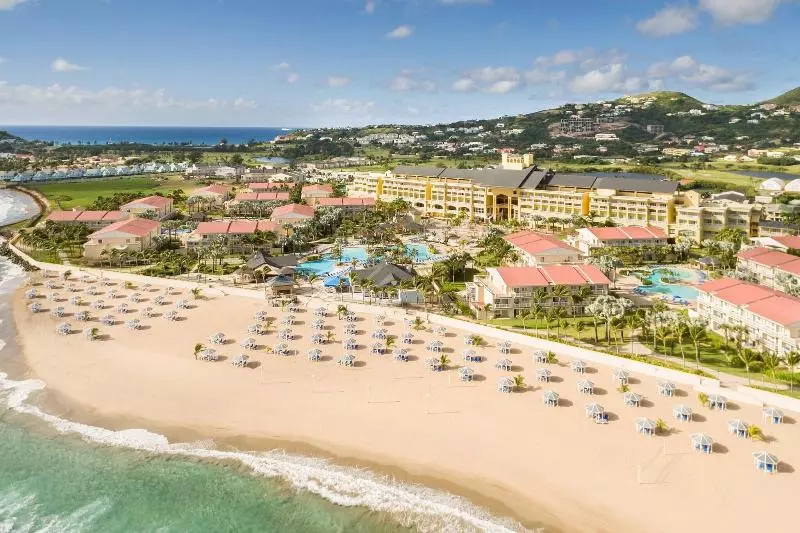 هتل St. Kitts Marriott Resort & The Royal Beach Casino