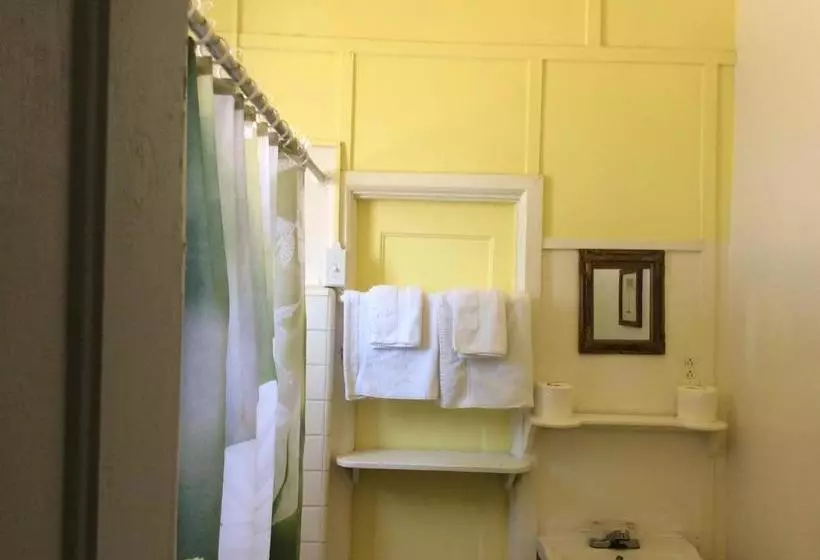 فندق Caribbean Palms Inn