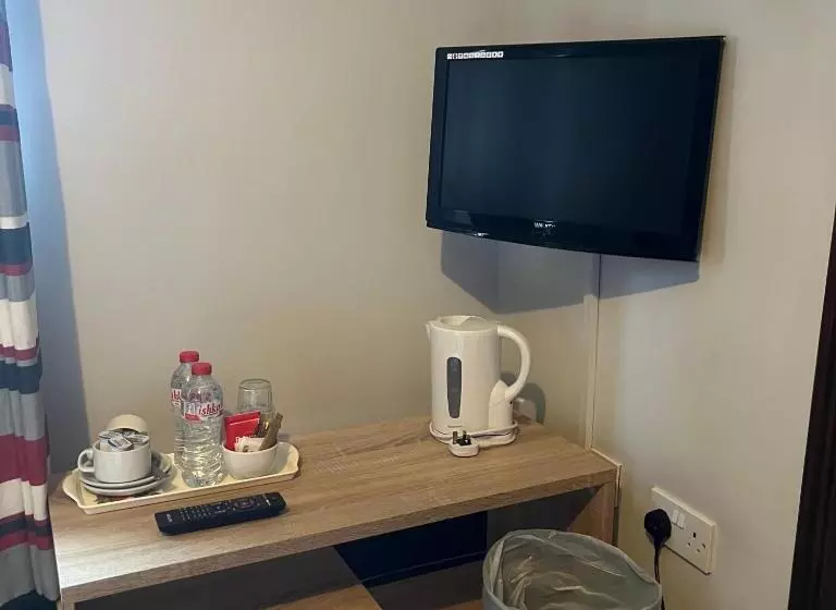 Отель The Yeats County Inn