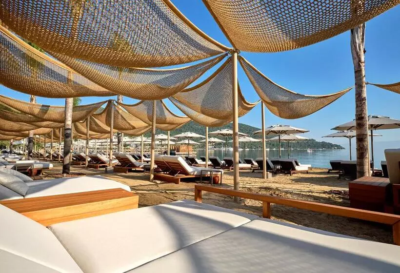 Отель Voyage Torba