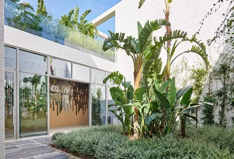 Отель Voyage Torba