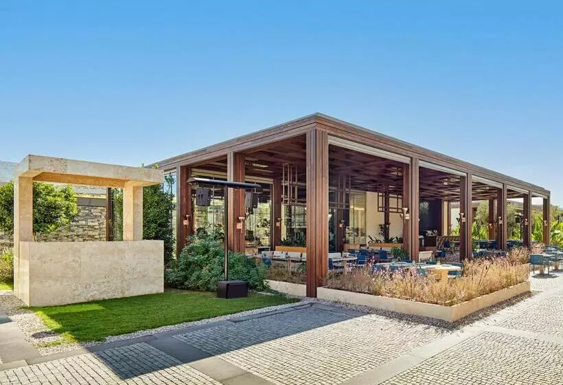 Отель Voyage Torba