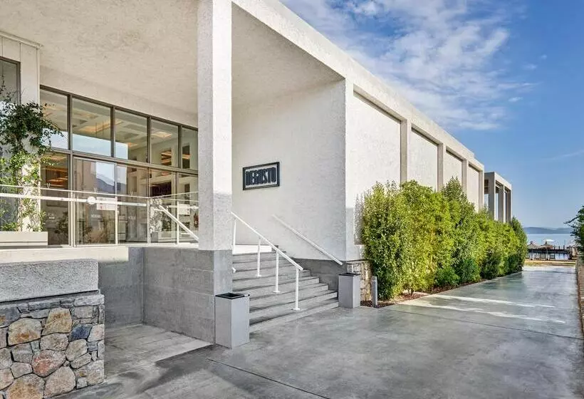 Отель Voyage Torba