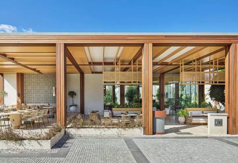 Отель Voyage Torba