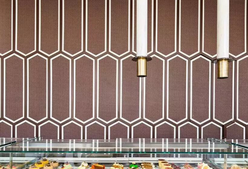 Отель Voyage Torba