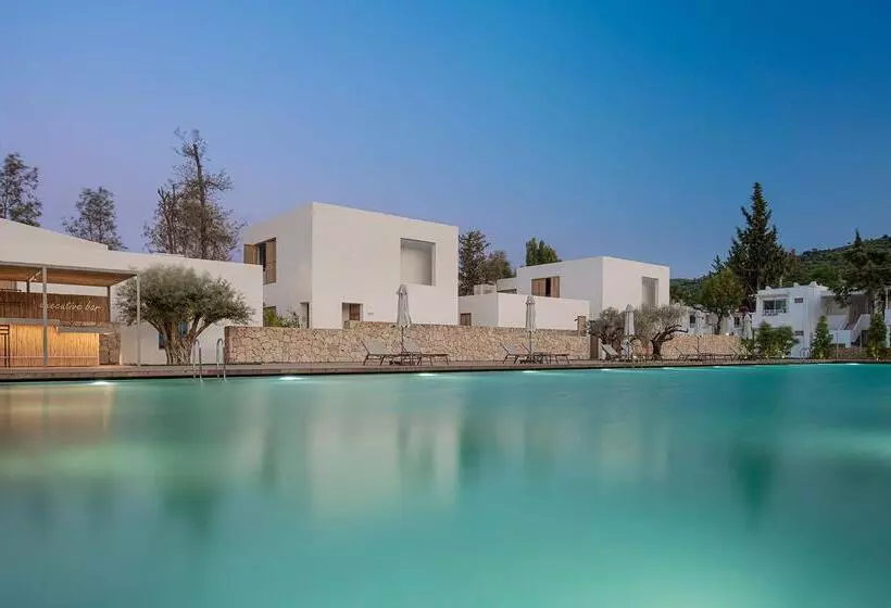 Отель Voyage Torba