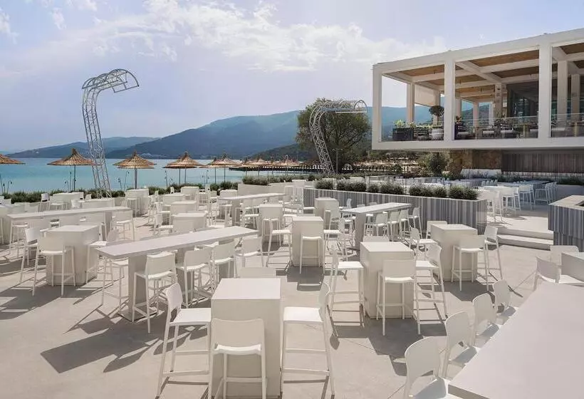 Отель Voyage Torba