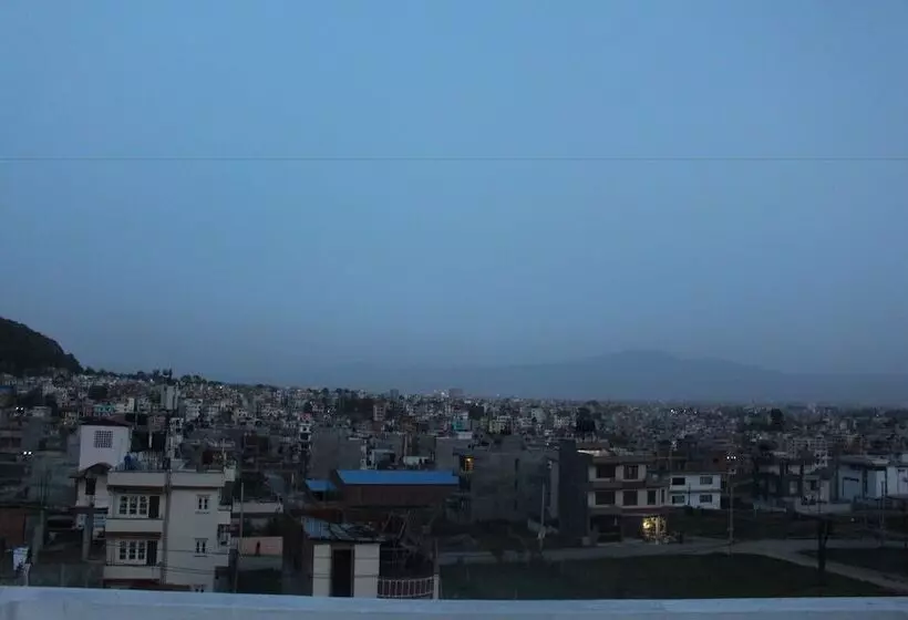 هتل Manaslu Homestay