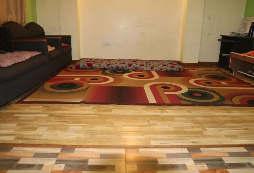 هتل Manaslu Homestay