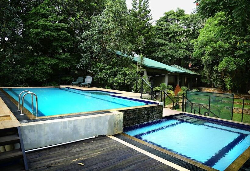 Hotell Spring Villas Kandy