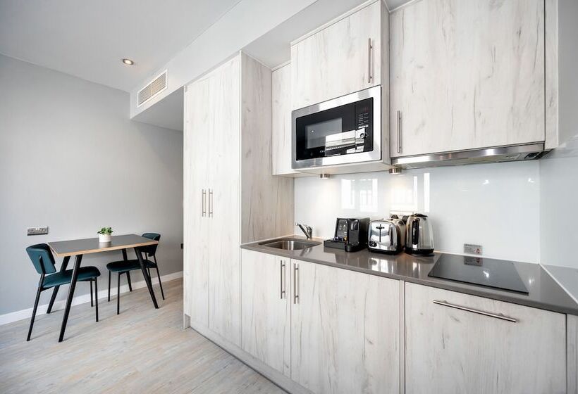 Staycity Aparthotels Liverpool Waterfront