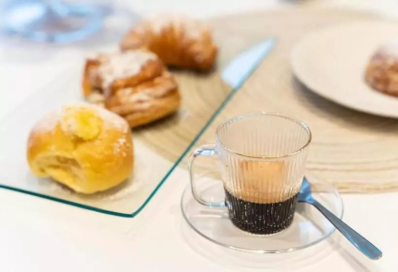 Bed and Breakfast Crescent Moon