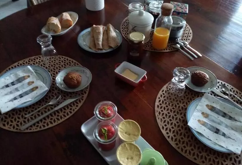 ベッドアンドブレックファースト Entre Terre Et Mer