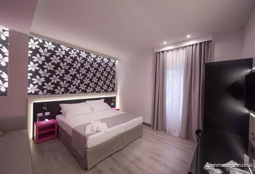 Aamiaismajoitus (B&B) Holygold Suite