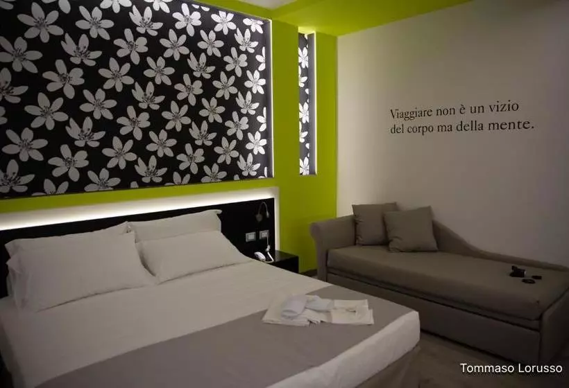 Aamiaismajoitus (B&B) Holygold Suite