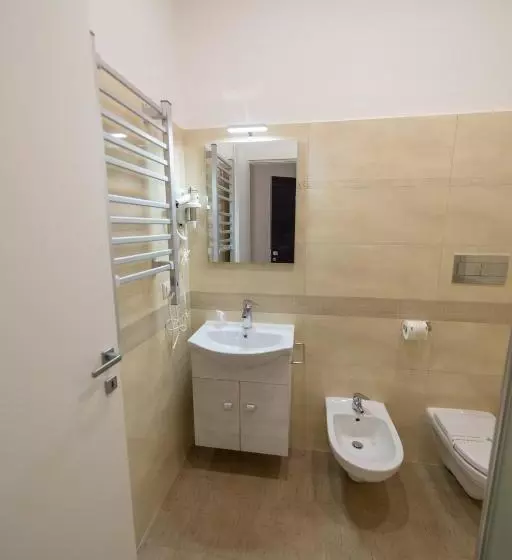 Aamiaismajoitus (B&B) Holygold Suite